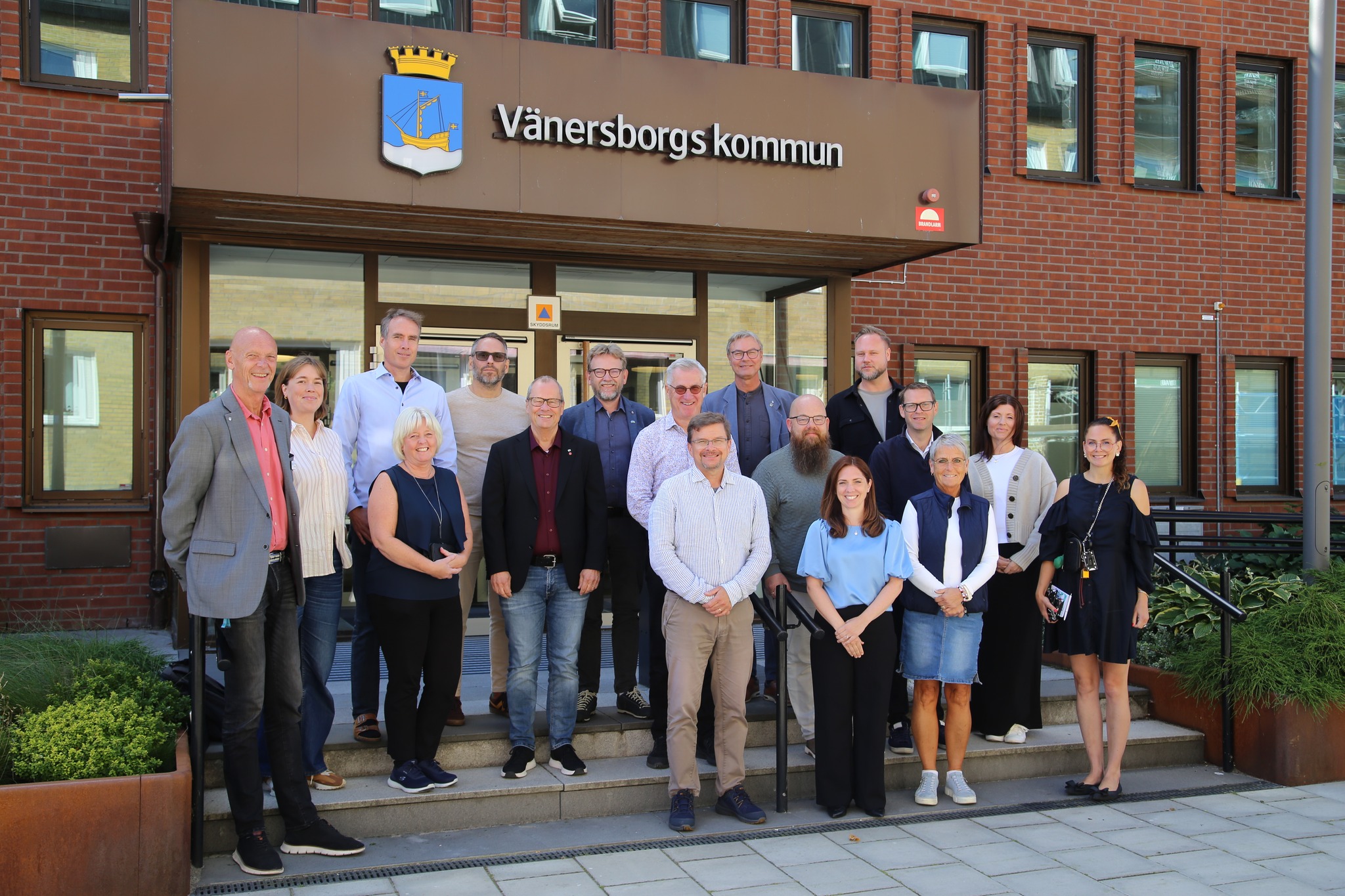 684153636 1424337573068651 3095295882583436111 N