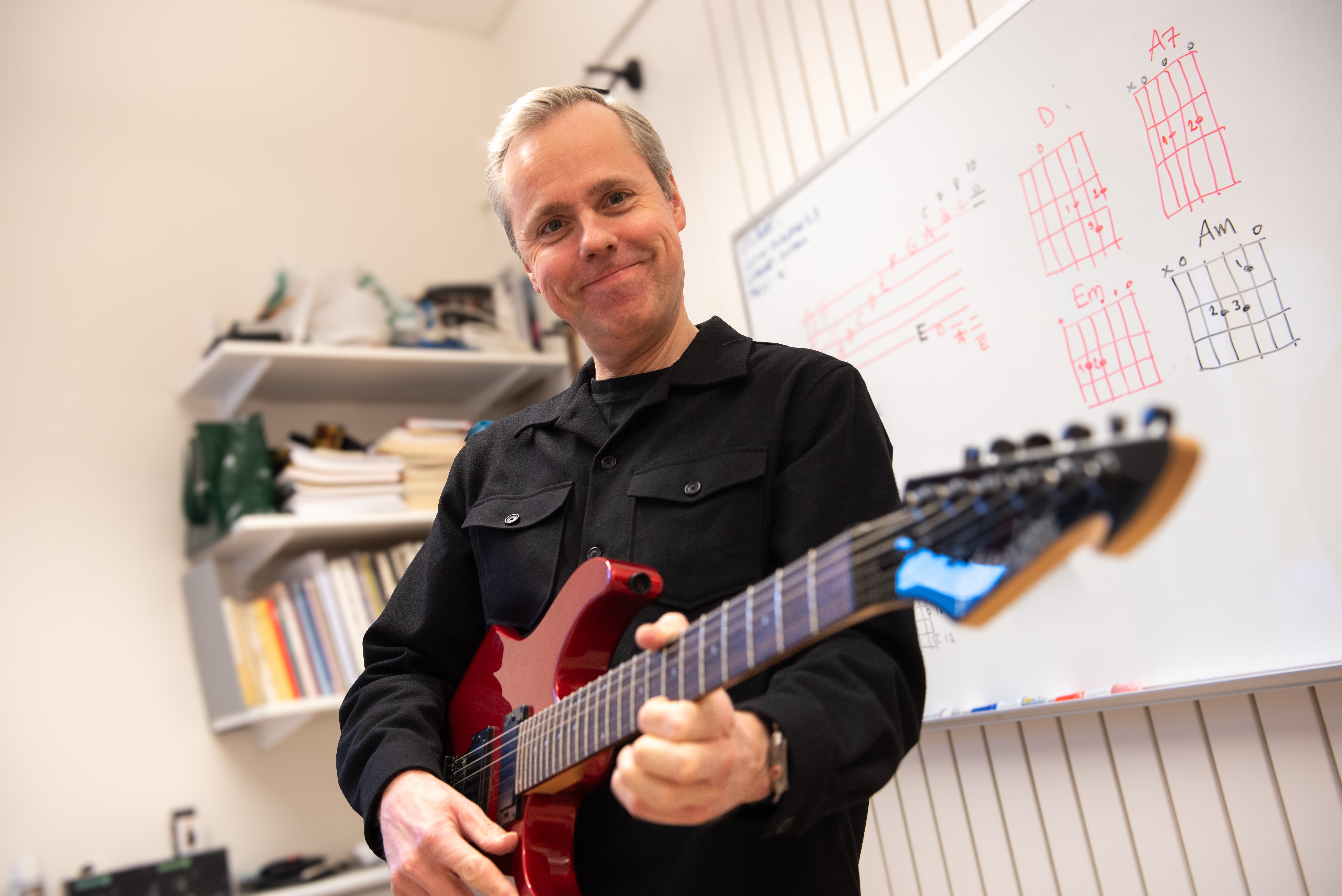 Gitarrlärare Dan Henriksson